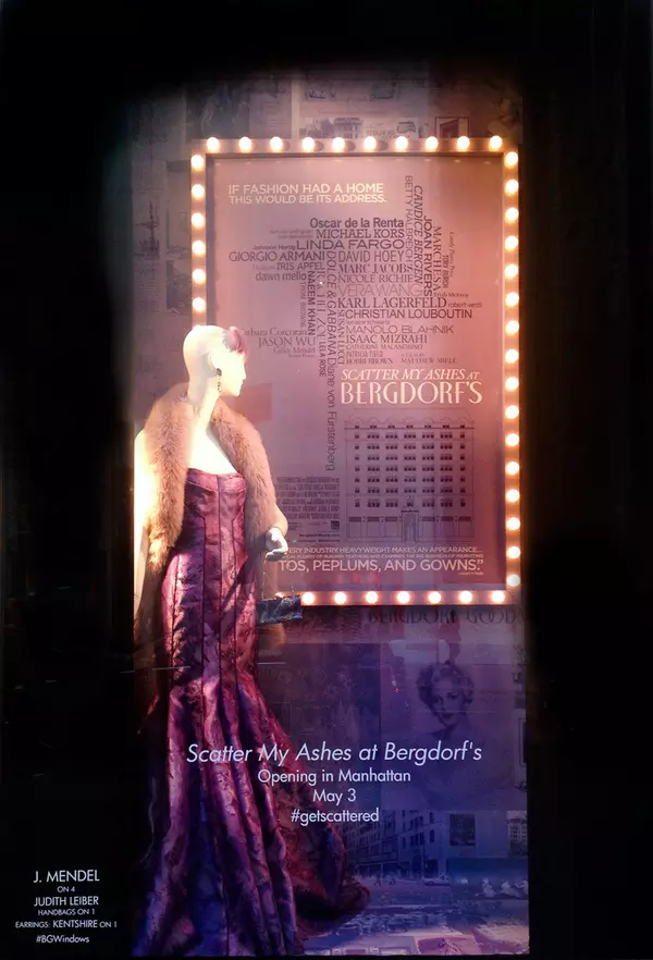 Rozrzućcie moje prochy nad świątynią mody